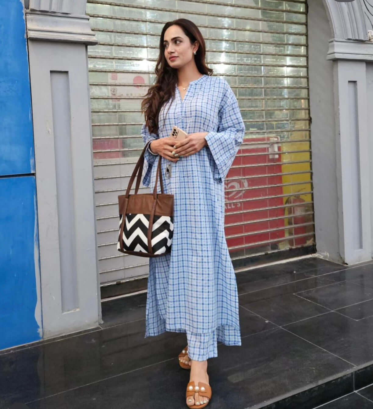 CANBERRA BROWN / BLACK